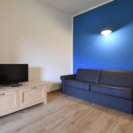 דירה Comfort-10 By Interhome Crone